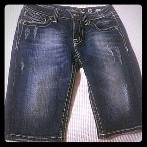 NEARLY NEW MISS ME JEAN SHORTS!